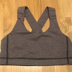 Lululemon Crossed back sports bra